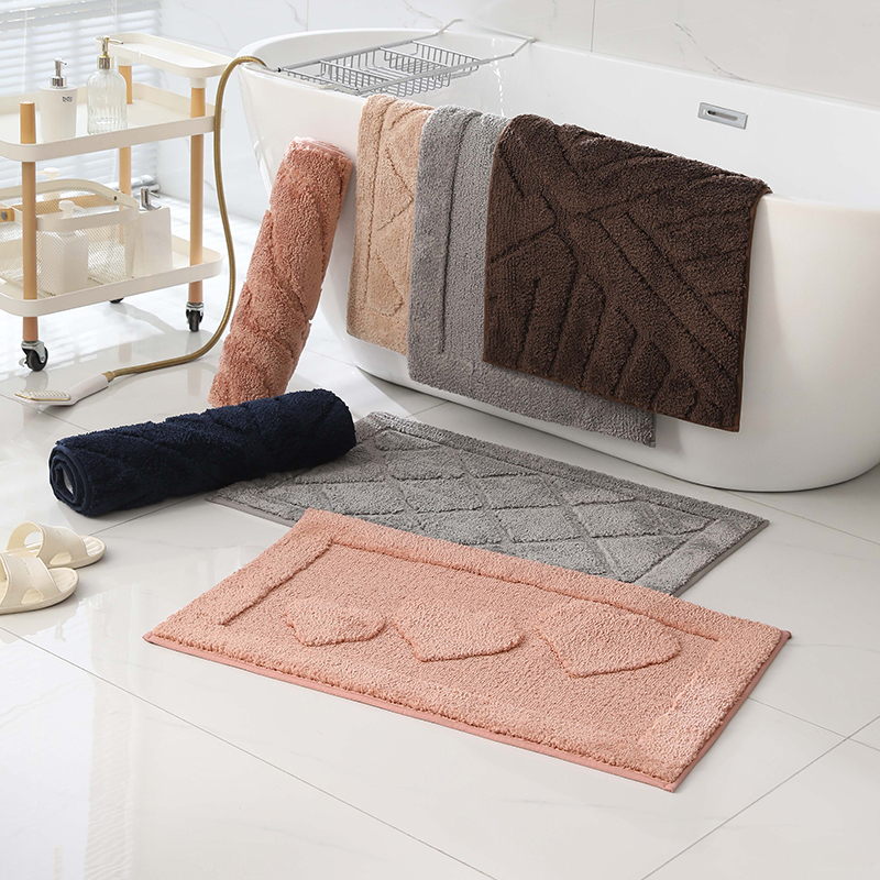 Tapis de bain en forme de cœur Tapis de bain absorbant en microfibre Fournisseur d'usine