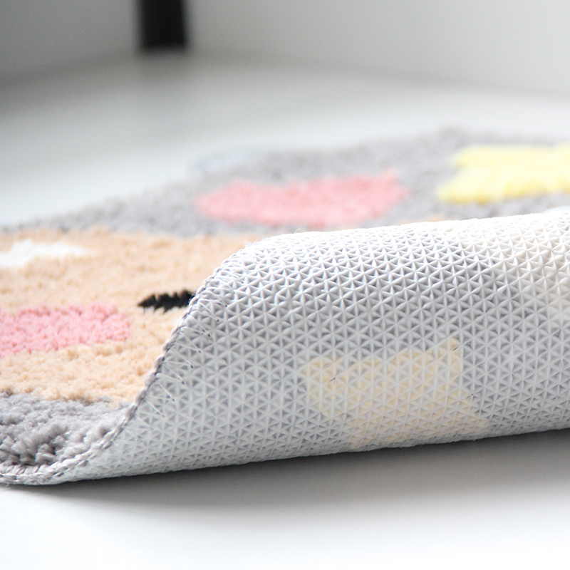 Cute Bear Microfiber Absorbent Bath Mat